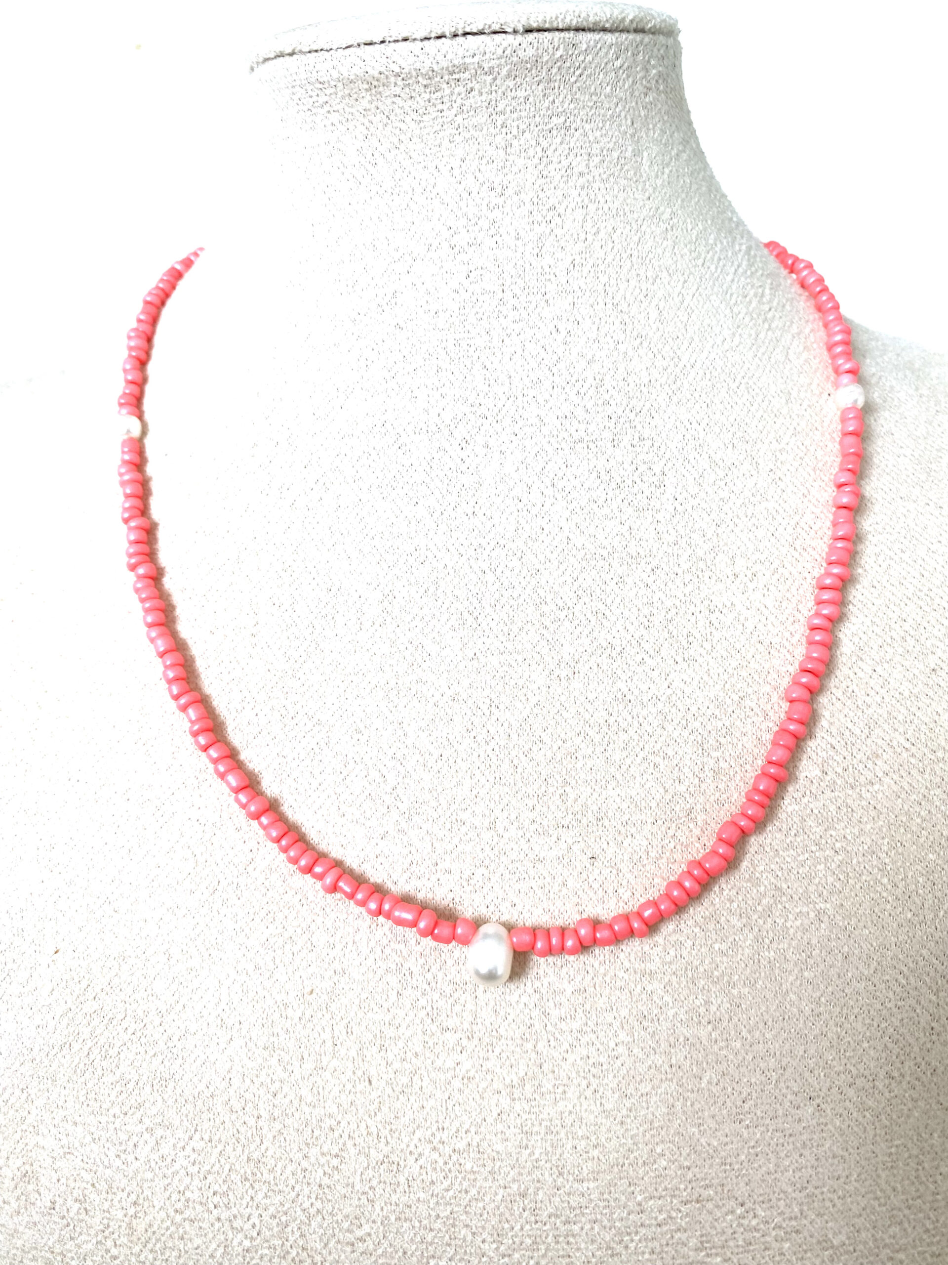 necklace-parels-koraal